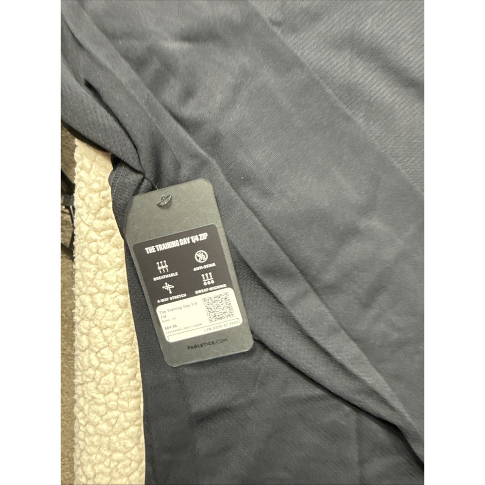 Fabletics Shirt Men's XL Black Long Sleeve Training Day 1/4 Quarter Zip NWT - Picture 13 of 13
